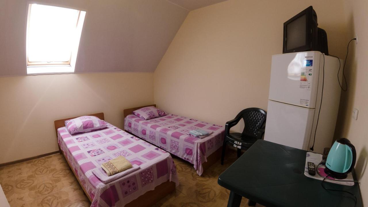 База Відпочинку "Сонячна" 프리모르스코예 외부 사진